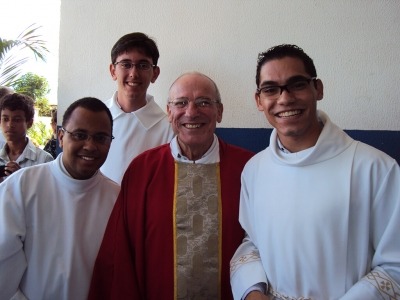 Querido Padre Luiz Miguel Duarte