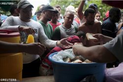 CELAM cria "Red Clamor", um apoio aos migrantes, refugiados e vítimas do tráfico CELAM cria "Red Clamor", um apoio aos migrantes, refugiados e vítimas do tráfico