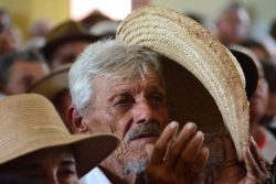 Aparecida: Dom Paulo Mendes e o trabalhador brasileiro Aparecida: Dom Paulo Mendes e o trabalhador brasileiro