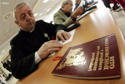 Frade porta-voz dos exorcistas: o diabo existe, mas não se conhece