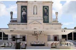 Missa de ação de graças pela canonização de Jacinta e Francisco Missa de ação de graças pela canonização de Jacinta e Francisco