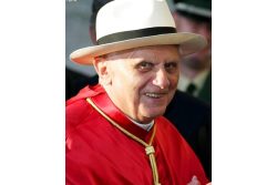 Nasce a Sociedade Ratzinger do Brasil Nasce a Sociedade Ratzinger do Brasil