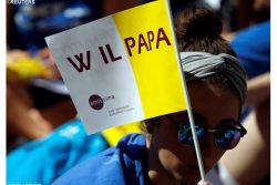 Papa encontra os Jovens em Missão Diocesana: transformação e fraternidade Papa encontra os Jovens em Missão Diocesana: transformação e fraternidade