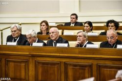 Encontro no Vaticano: criar mentalidade que combata a corrupção