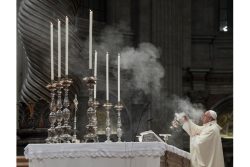 O verdadeiro sentido da Liturgia O verdadeiro sentido da Liturgia