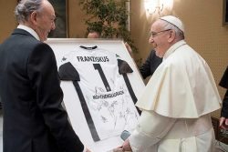 Papa recebe Borussia Mönchengladbach: um time que favorece às famílias papa-recebe-borussia-monchengladbach-um-time-que-favorece-as-familias